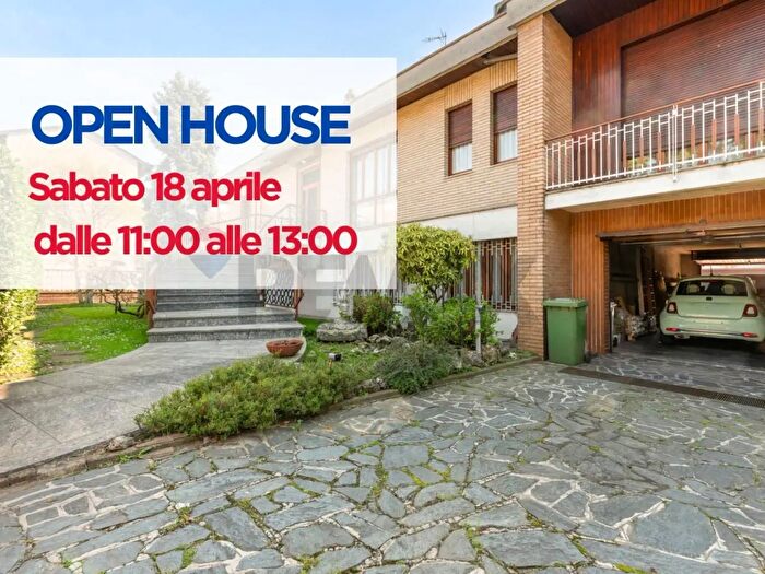 Casa con 17 locali in vendita in Via per Cassina Nuova, Paderno Dugnano