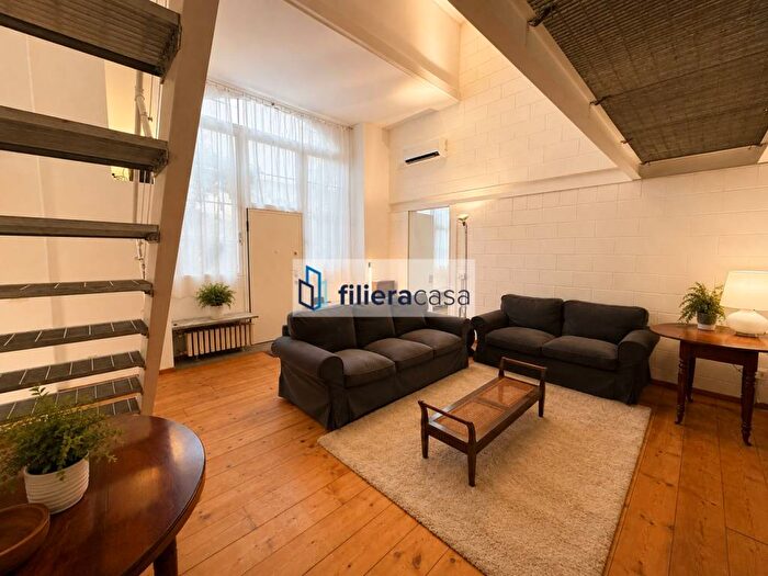Appartamento quadrilocale in affitto in Ripa di Porta Ticinese, Navigli Darsena, Milano