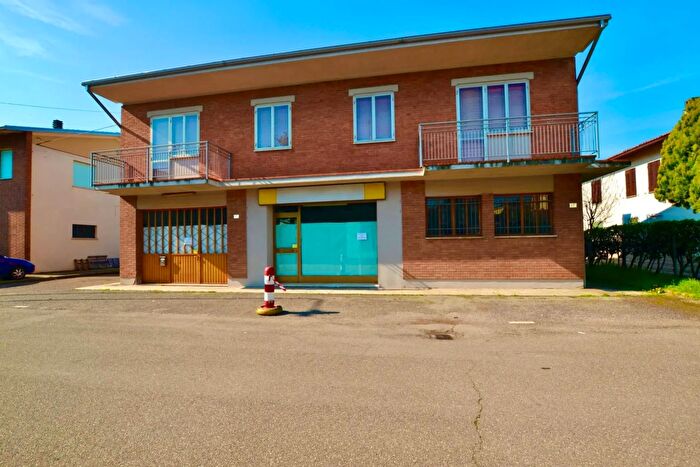 Casa con 5 locali in vendita in Cavezzo, Cavezzo