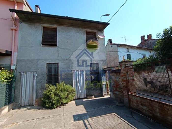 Casa trilocale in vendita in Vicolo Solferino, Scandolara Ripa DOglio