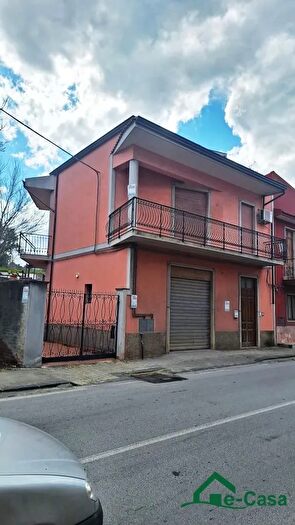 Casa con 8 locali in vendita in Via Nazionale, Terme Vigliatore