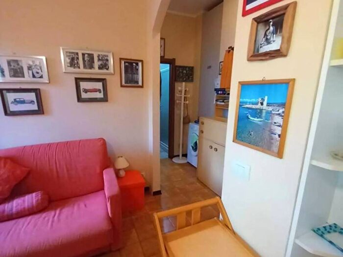 Appartamento bilocale in affitto in Cisano, Cisano sul Neva