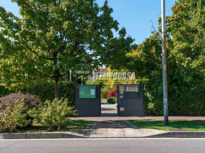Appartamento trilocale in vendita in Via Le Murie, Crema
