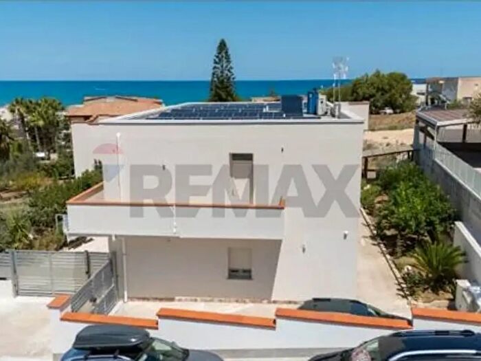 Casa con 7 locali in vendita in Via Orione, Alcamo