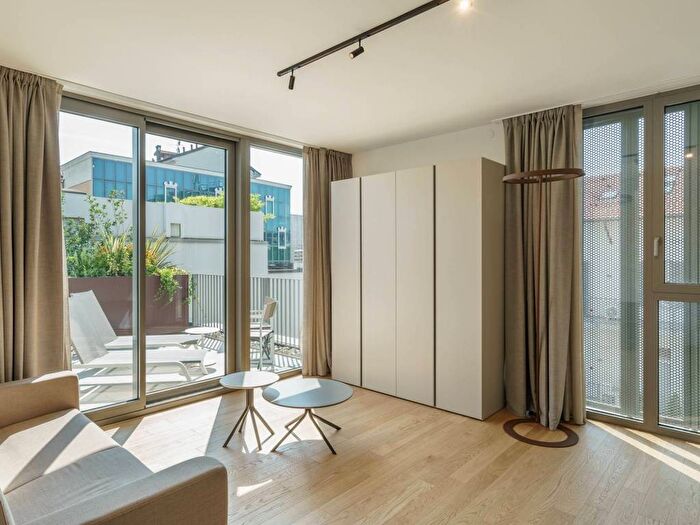 Appartamento monolocale in affitto in Via Giacomo Watt, Barona, Milano