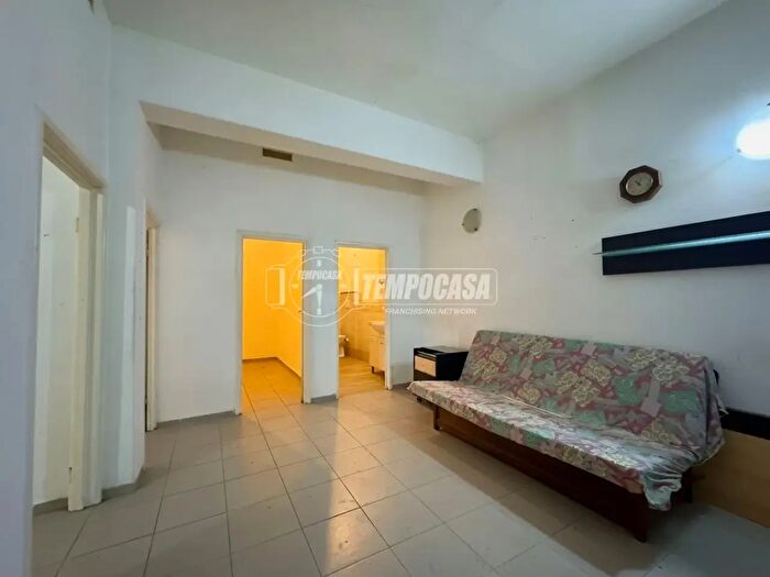 Appartamento trilocale in vendita in Via Primo Maggio, Piombino
