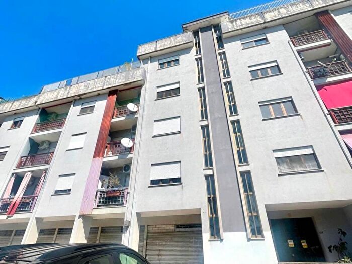 Appartamento trilocale in affitto in Viale Le Corbusier, Centro, Latina