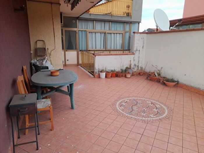 Appartamento quadrilocale in vendita in Via Sapuppo, Aci Catena