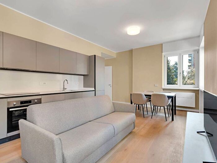 Appartamento bilocale in affitto in Via Angelo Carlo Fumagalli, Navigli Darsena, Milano