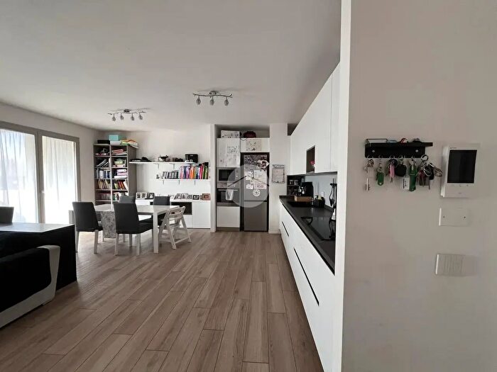 Appartamento quadrilocale in vendita in Via Arma di Cavalleria, Silea