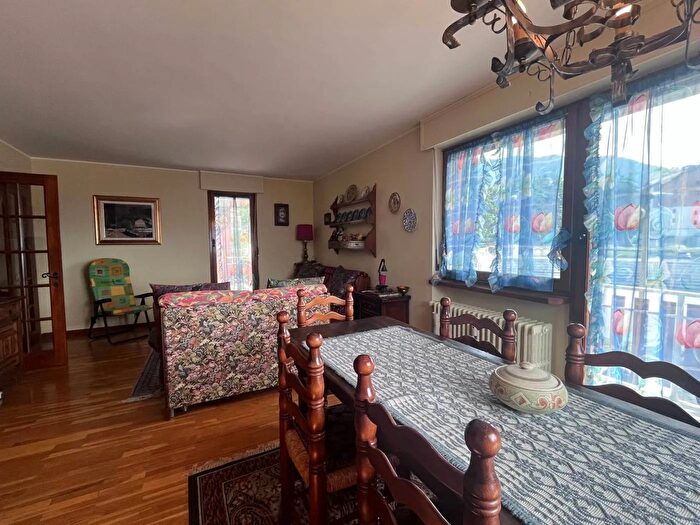 Appartamento trilocale in vendita in Viale Genevris Sauze dOulx, Sauze DOulx