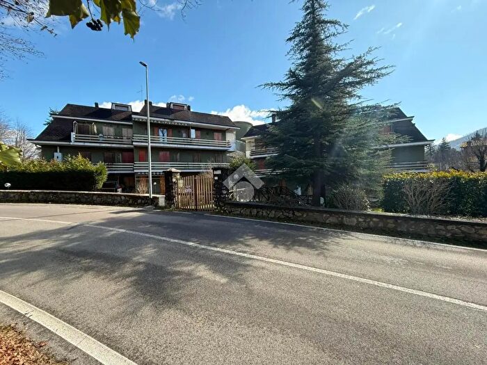 Appartamento trilocale in vendita in Via per Trevi, Trevi Nel Lazio