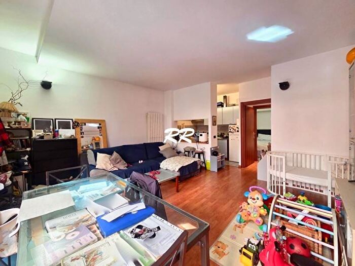 Appartamento bilocale in affitto in Via Luca Signorelli, Paolo Sarpi, Milano