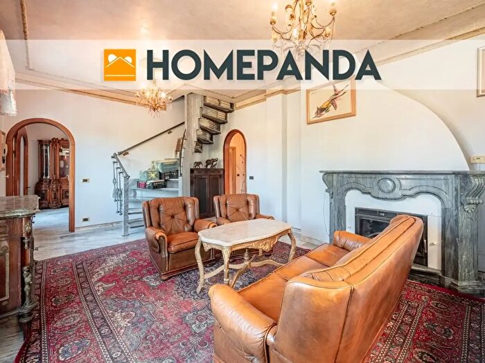 Casa con 9 locali in vendita in Via Molino del Piano, Castelnuovo Magra