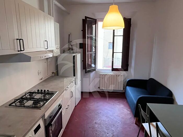 Appartamento bilocale in affitto in Via Giuseppe Petroni, Bologna