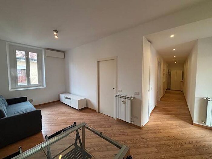 Appartamento bilocale in affitto in Piazza Emilia, Cadore, Milano