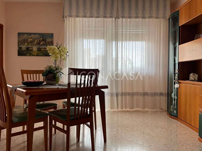 Appartamento trilocale in vendita in Via Martiri di Bologna d, Andria