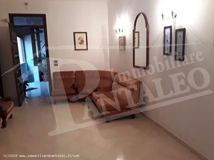 Appartamento trilocale in affitto in Marsala