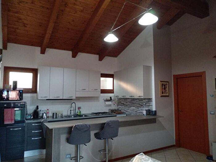 Appartamento trilocale in affitto in Via Maestra Riva, Riva di Pinerolo, Pinerolo