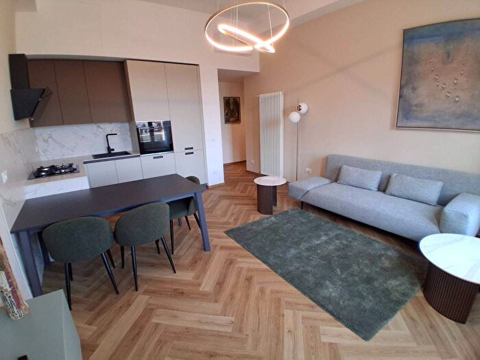 Appartamento trilocale in affitto in Via Municipio, Piazza dei Signori, Treviso