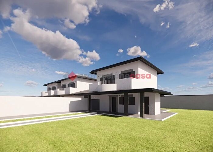 Casa trilocale in vendita in Via della Fonderia Snc, Anzio