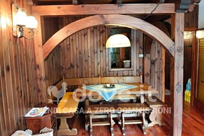 Appartamento bilocale in vendita in Via Moia, Foppolo