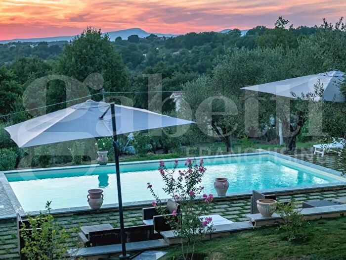 Casa con 6 locali in vendita in Strada Le Cese Snc, Mazzano Romano