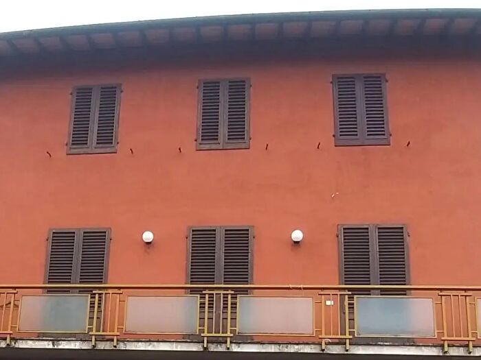 Appartamento con 7 locali in affitto in Reggello