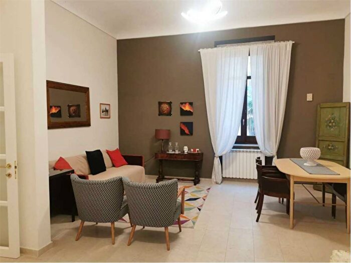 Appartamento quadrilocale in affitto in Ortigia, Siracusa