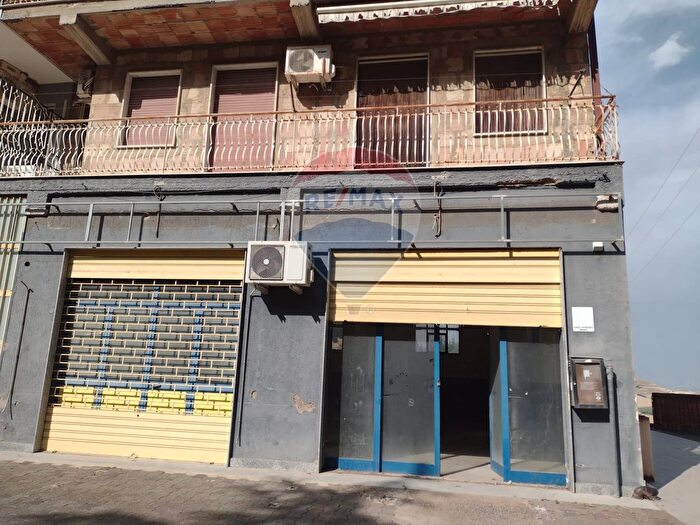 Appartamento quadrilocale in vendita in Via Belomia Snc, Mirabella Imbaccari