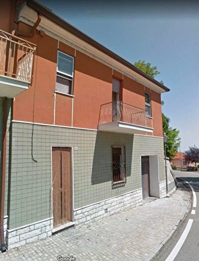 Appartamento con 9 locali in vendita in Borghi