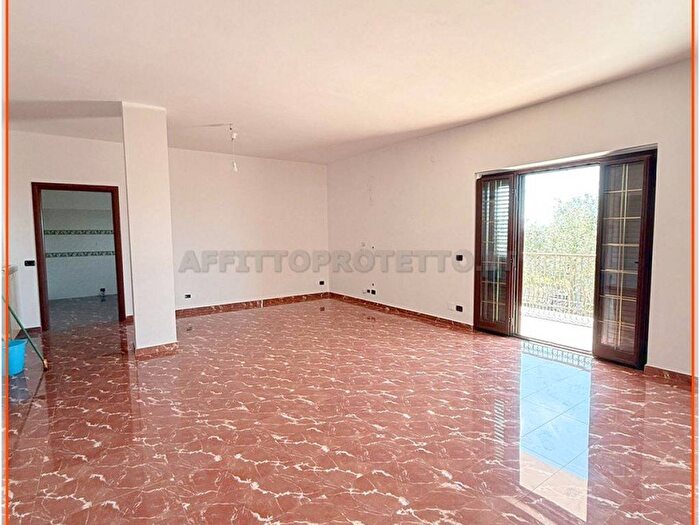 Appartamento con 5 locali in affitto in Via Mergataro, Centro, Formia