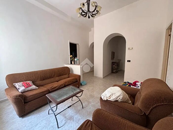 Appartamento trilocale in vendita in Via Esseneto, Agrigento