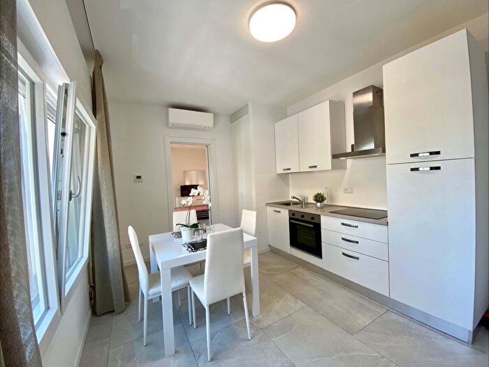 Appartamento monolocale in affitto in Via Stendhal, Bologna