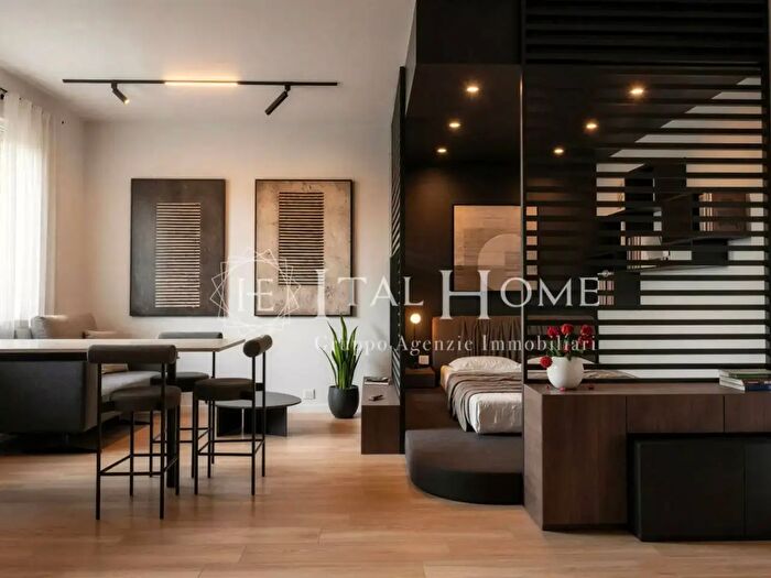 Appartamento bilocale in vendita in Piazza Libertà, Bergamo