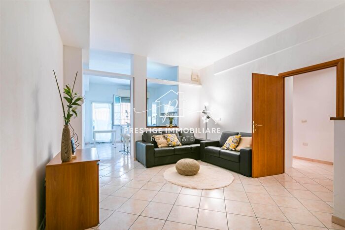 Appartamento trilocale in vendita in Livorno