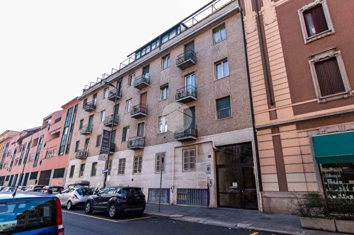 Appartamento monolocale in vendita in Via Sebastiano del Piombo, Milano