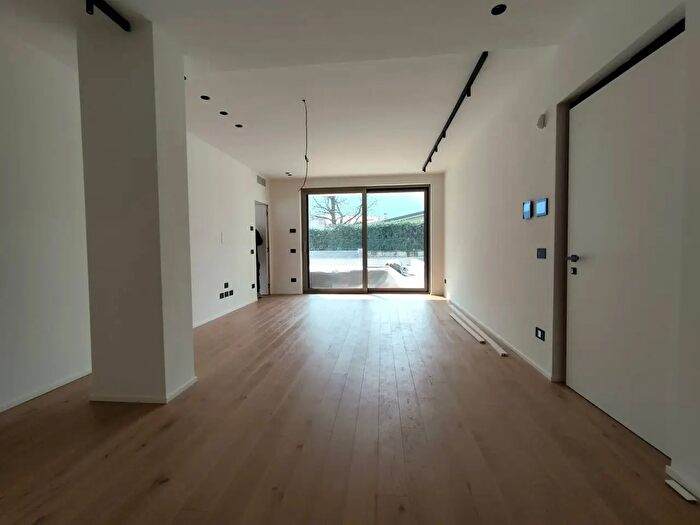 Appartamento bilocale in affitto in Papa Paolo IV, Paratico