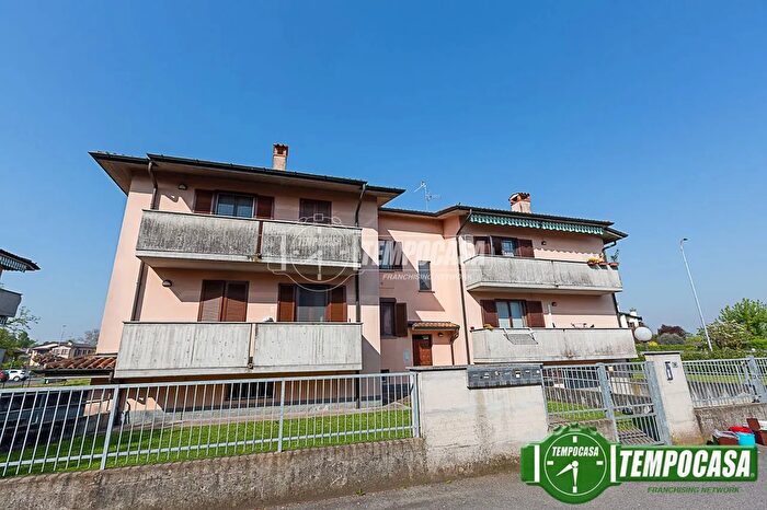 Appartamento trilocale in vendita in Via Polenghi Angelo, Codogno