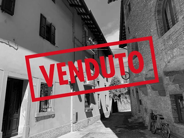 Appartamento con 5 locali in vendita in Stretta Michele della Torre, Cividale Del Friuli