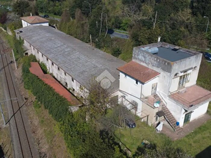 Casa quadrilocale in vendita in Via dei Quattro Pali, Morlupo