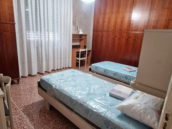 Appartamento quadrilocale in affitto in Viale della Repubblica, San Donato, Bologna