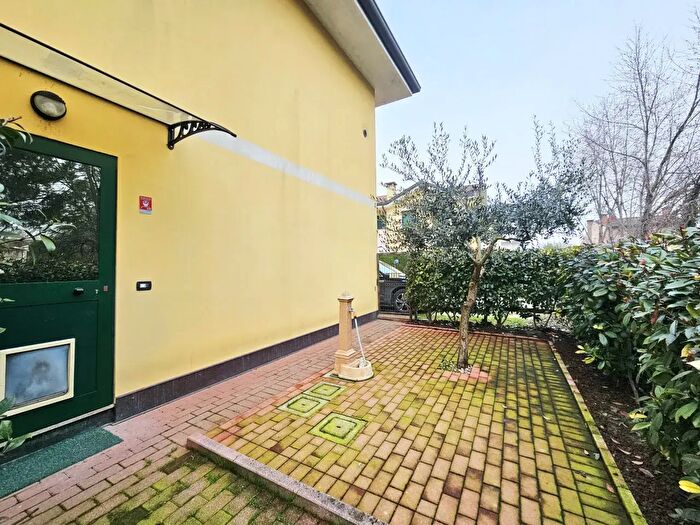 Appartamento bilocale in vendita in Via Veneto, Ospedaletto Euganeo