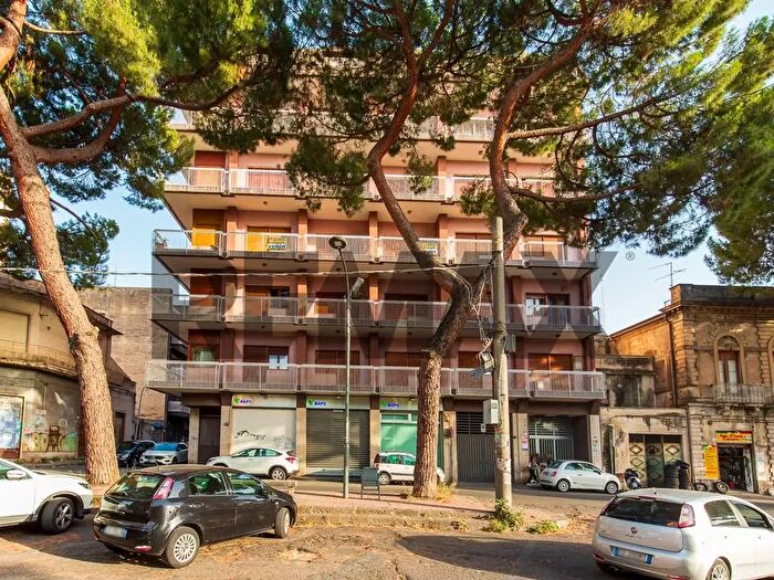 Appartamento con 6 locali in vendita in Via Vittorio Emanuele, Paterno'