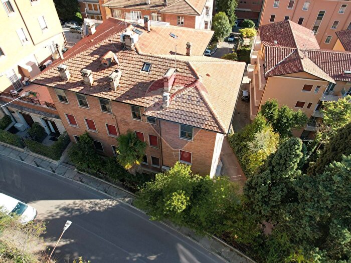 Appartamento quadrilocale in vendita in Via Fratelli Pellas, Perugia