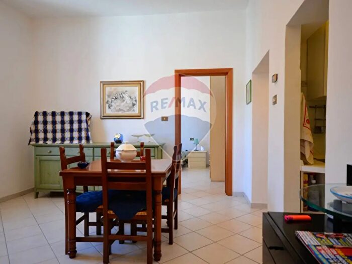Appartamento trilocale in vendita in Via Garibaldi, Carcare