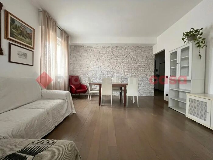 Appartamento quadrilocale in vendita in Via Palazzina, Scandiano