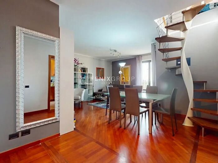 Appartamento con 5 locali in vendita in Via Einaudi, Opera