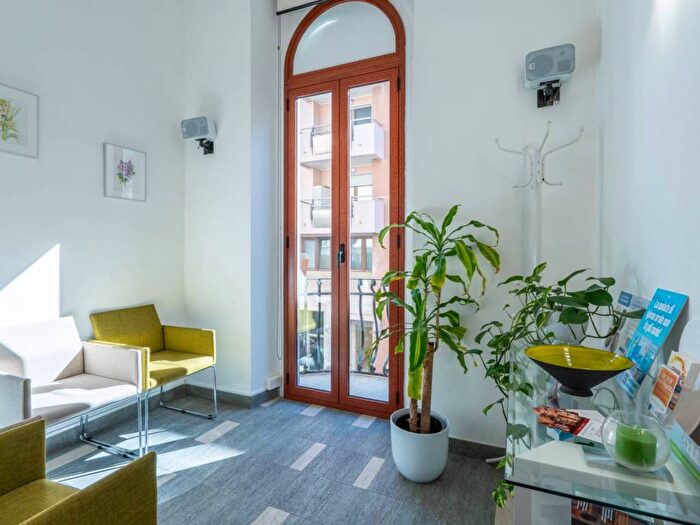 Casa quadrilocale in affitto in Via Domenico Millelire, San Benedetto, Cagliari