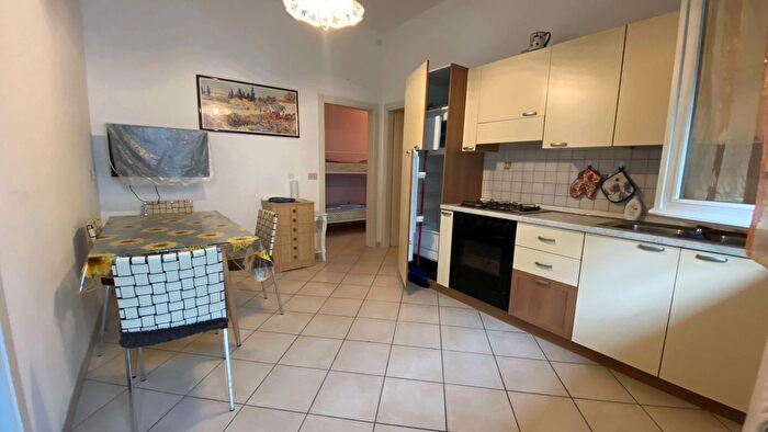 Appartamento quadrilocale in affitto in Via Italia, Cervia